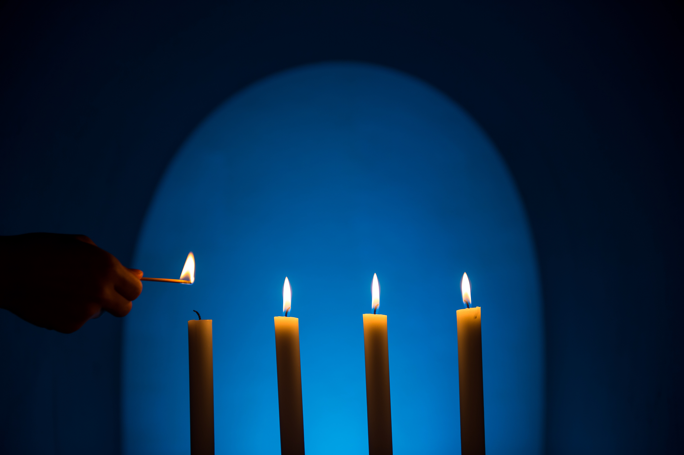 Heads Up: A Primer from Luther for Advent Preaching