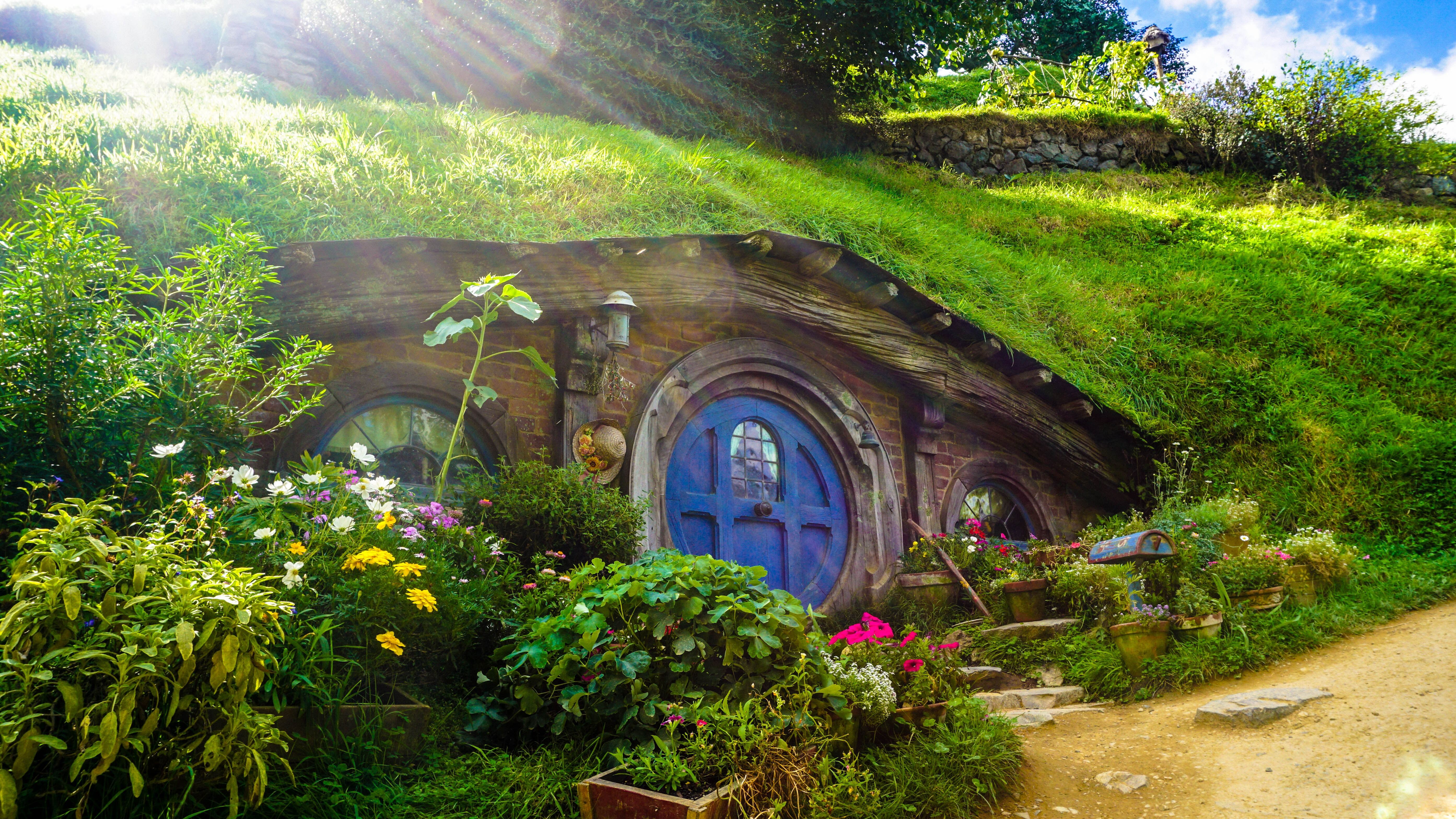 Hobbits and Evangelism: Friendship