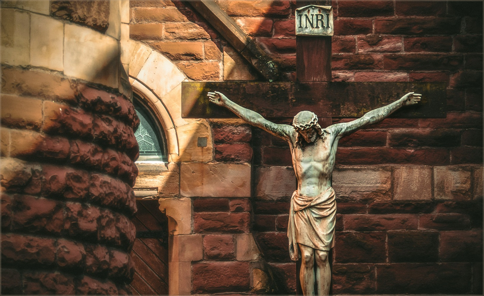 Epistle: 1 Corinthians 1:18-31 (Epiphany 4: Series A)